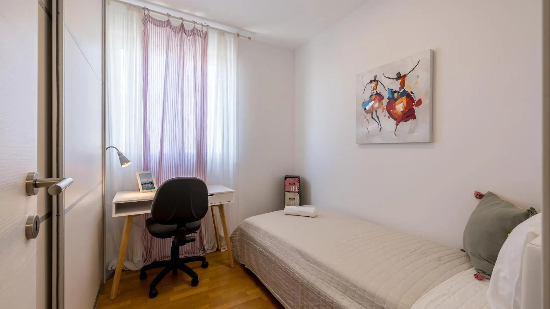 Appartement Beachaholic M&G, Luxury Seaside Suites On Znjan Split