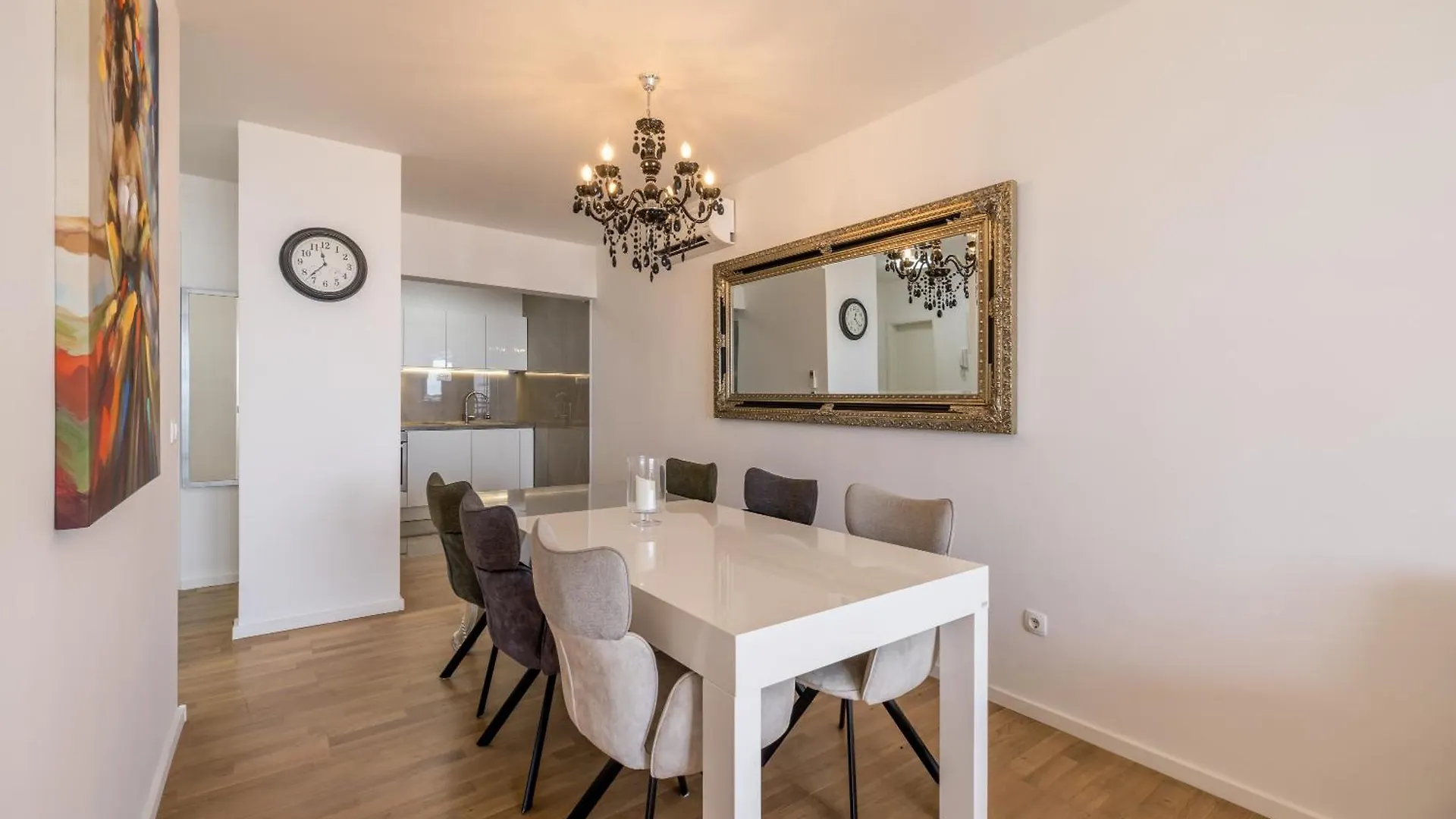 Beachaholic M&G, Luxury Seaside Suites On Znjan Split Croacia