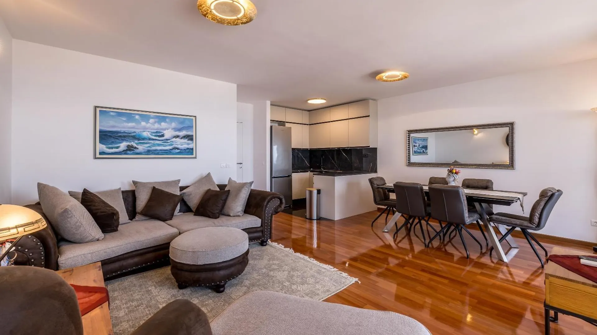 Beachaholic M&G, Luxury Seaside Suites On Znjan Split
