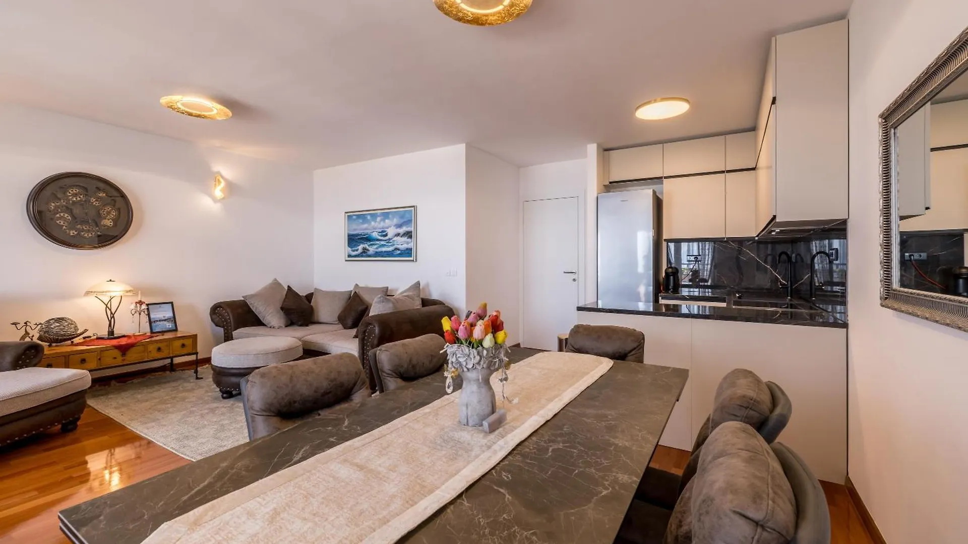 Apartamento Beachaholic M&G, Luxury Seaside Suites On Znjan Split Croacia